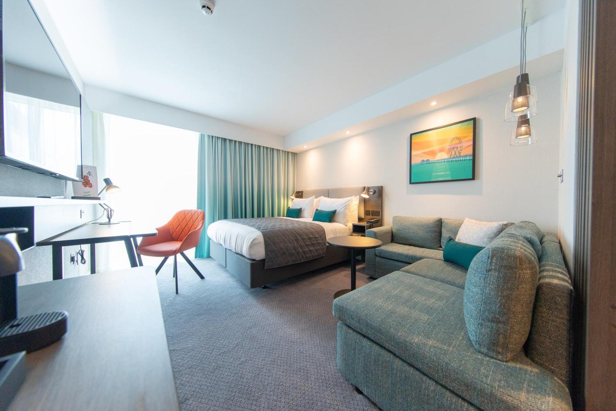 Holiday Inn Blackpool By Ihg Экстерьер фото