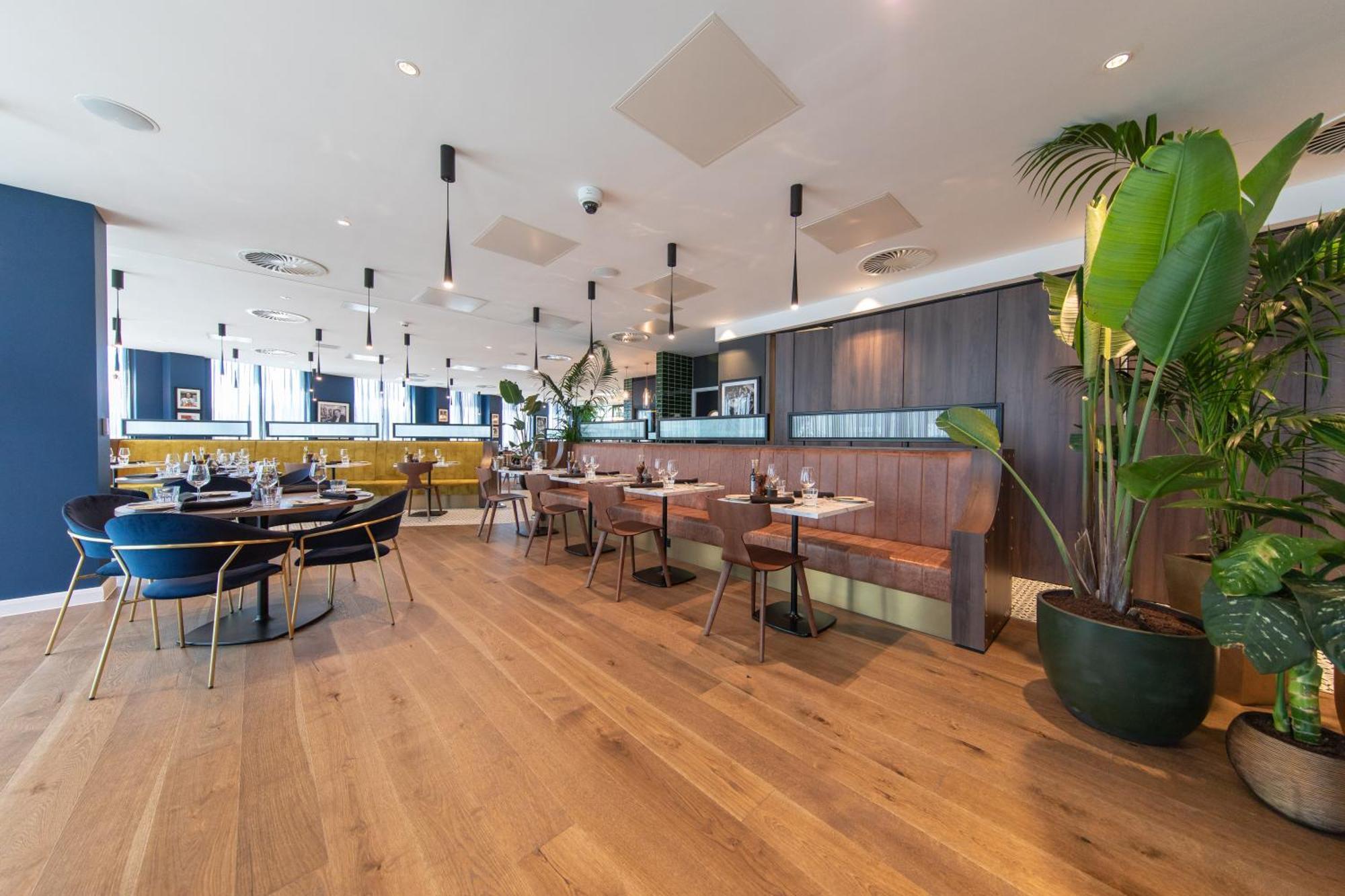 Holiday Inn Blackpool By Ihg Экстерьер фото