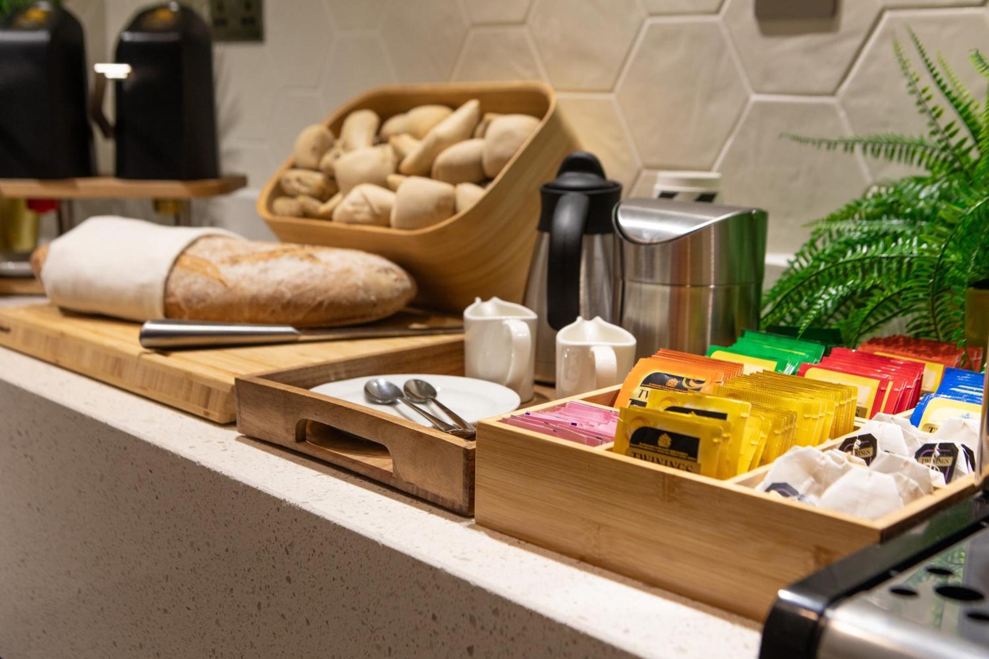 Holiday Inn Blackpool By Ihg Экстерьер фото