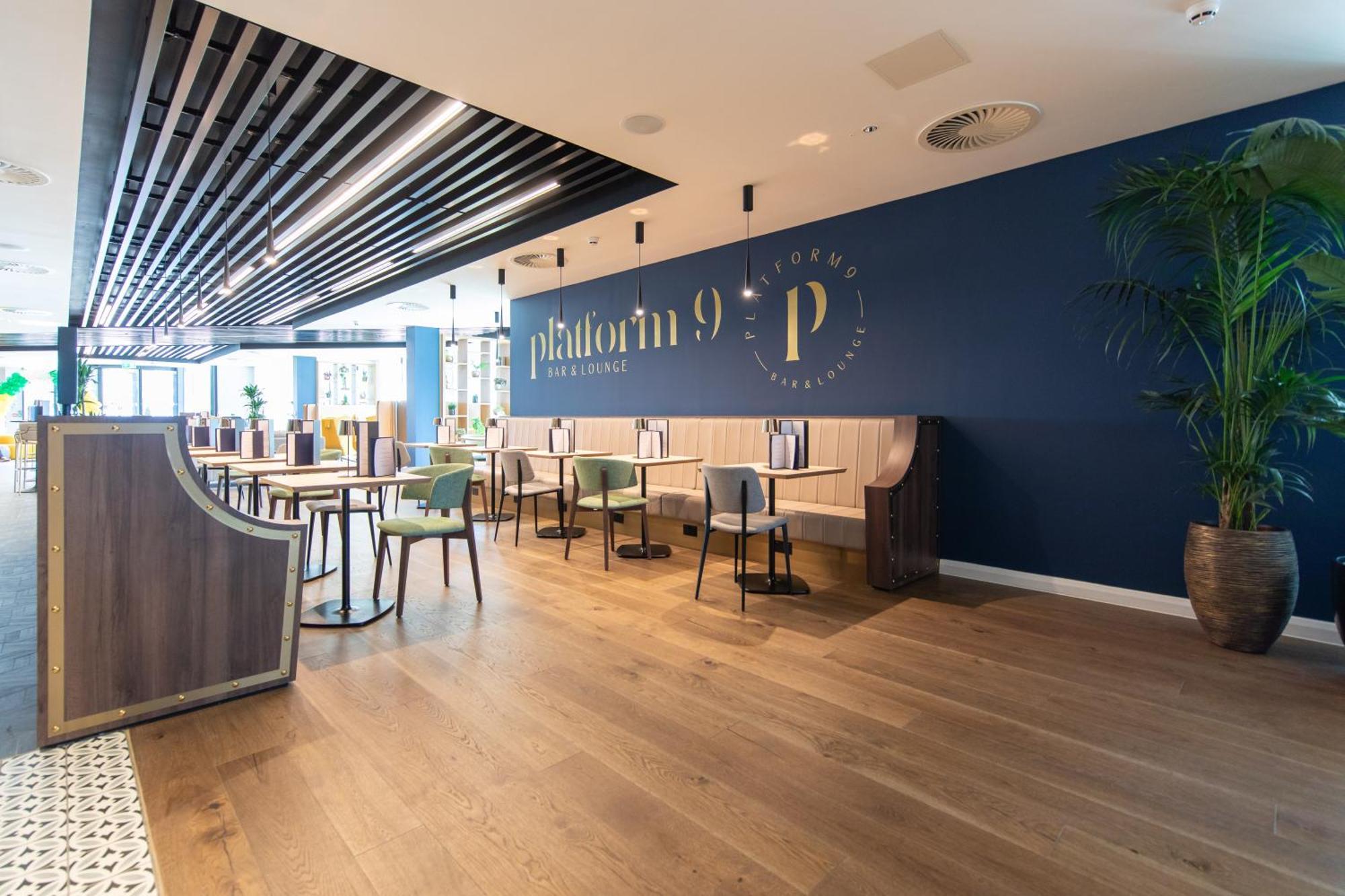 Holiday Inn Blackpool By Ihg Экстерьер фото