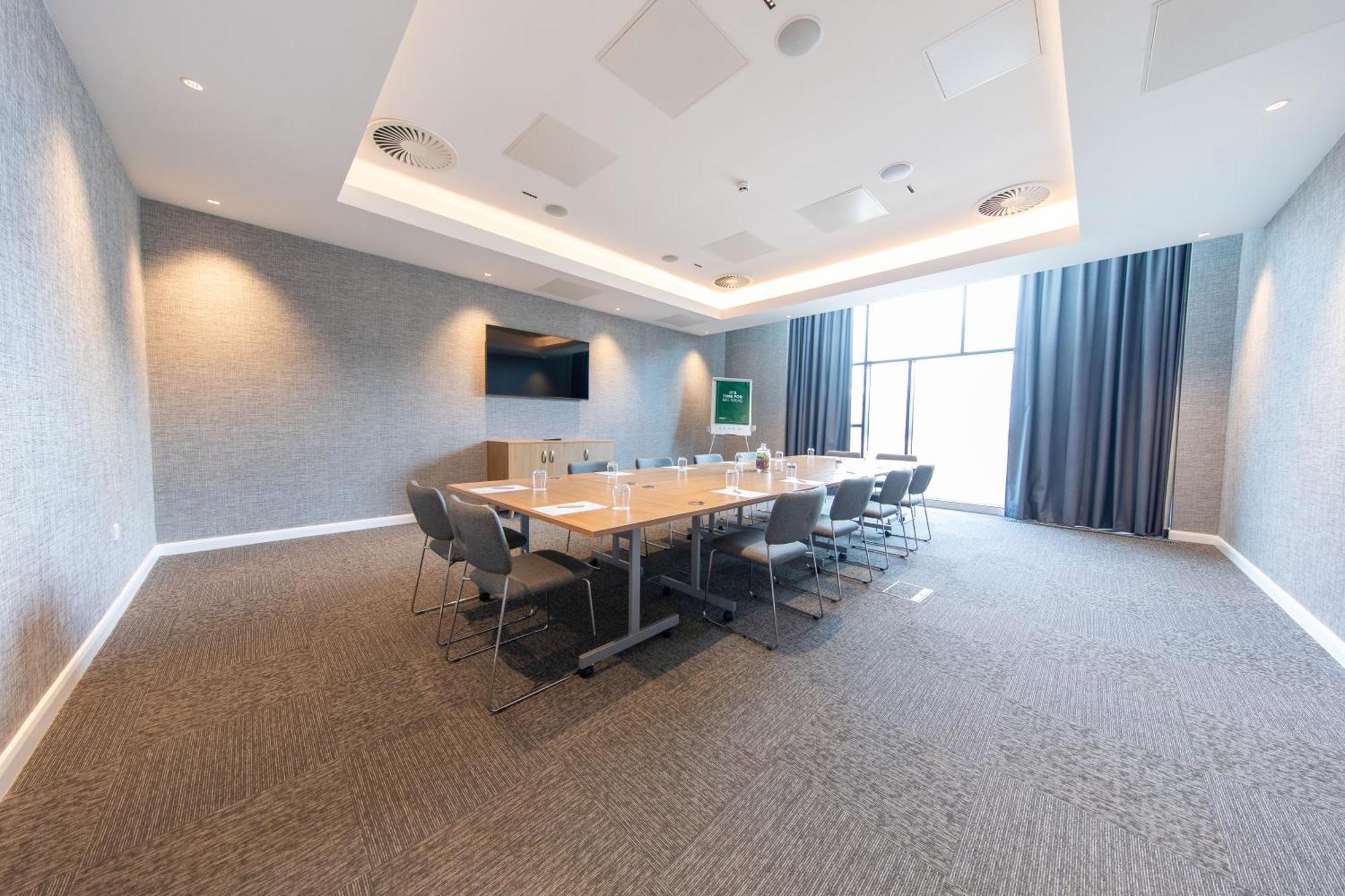 Holiday Inn Blackpool By Ihg Экстерьер фото