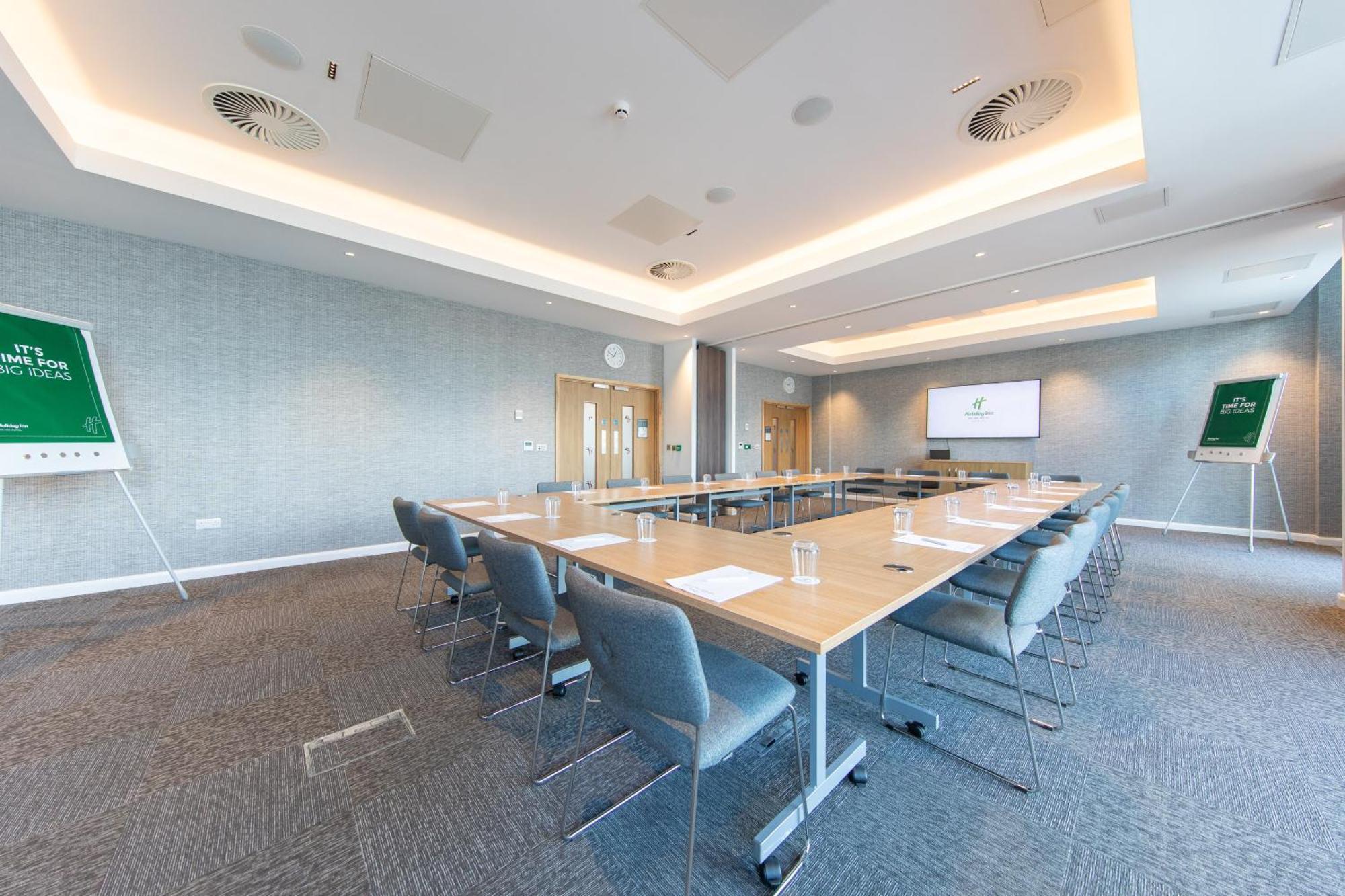 Holiday Inn Blackpool By Ihg Экстерьер фото
